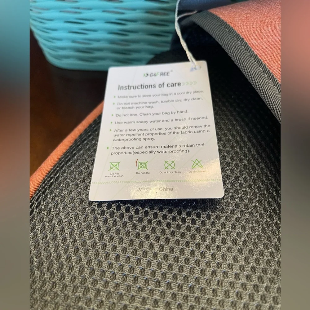 NWT Sling Bag RFID Blocking Sling Backpack Crossbody Chest Bag Daypack - Picture 9 of 10